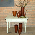 Schlichte Vase aus Holz