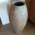 handgemachte Bodenvase in Betonoptik versch. Größen u. Formen