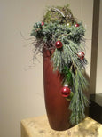 Puristische Vase aus Holz