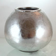 Edle Vase aus Terrakotta - silber glänzend