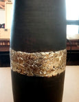 Vase aus Holz mit Mosaikreif od. Goldreif