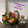 Vase aus Metall / Blumenvase, gehämmert